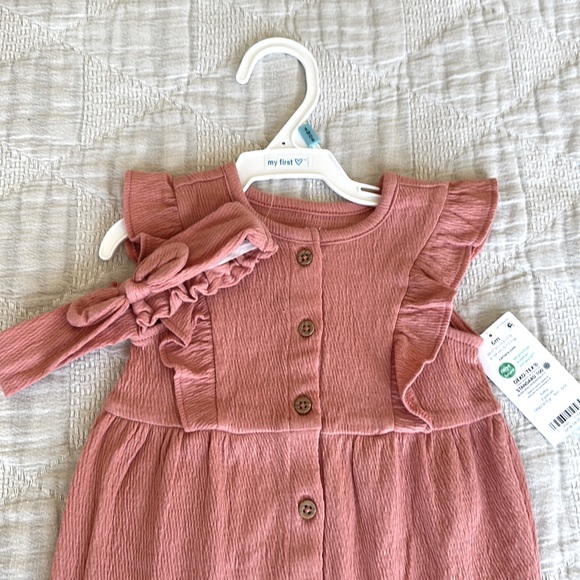 Carter’s Ruffle Romper - Picture 2 of 8